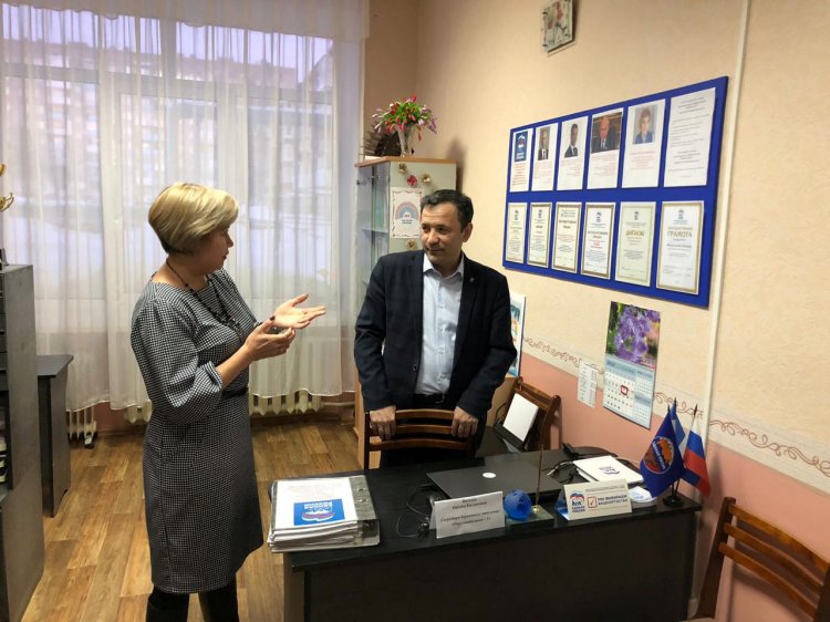 Р.Ахмадинуров: Передача объектов здравоохранения в концессию должна проходить через общественные обсуждения Р.Ахмадинуров: Передача объектов здравоохранения в концессию должна проходить через общественные обсуждения