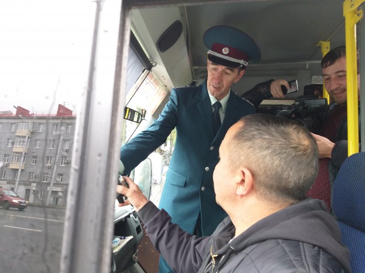 В Башкирии проводятся рейды на предмет применения ККТ при осуществлении расчетов с пассажирами В Башкирии проводятся рейды на предмет применения ККТ при осуществлении расчетов с пассажирами
