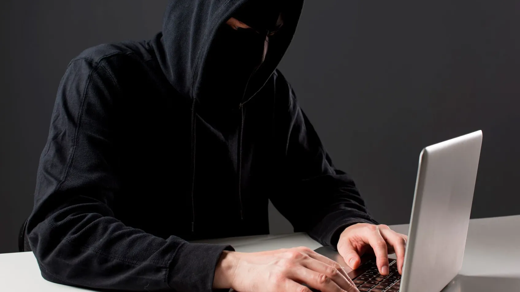 МВД России дало пошаговые советы тем, кто сообщил мошенникам код из SMS