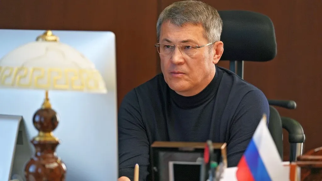 Хабиров рассказал о 25-летнем сотрудничестве Башкортостана с «Росагролизингом»