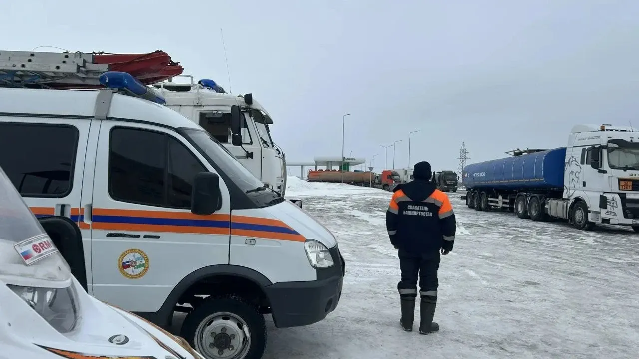 Спасатели Башкортостана развернули пункты обогрева на трассах региона