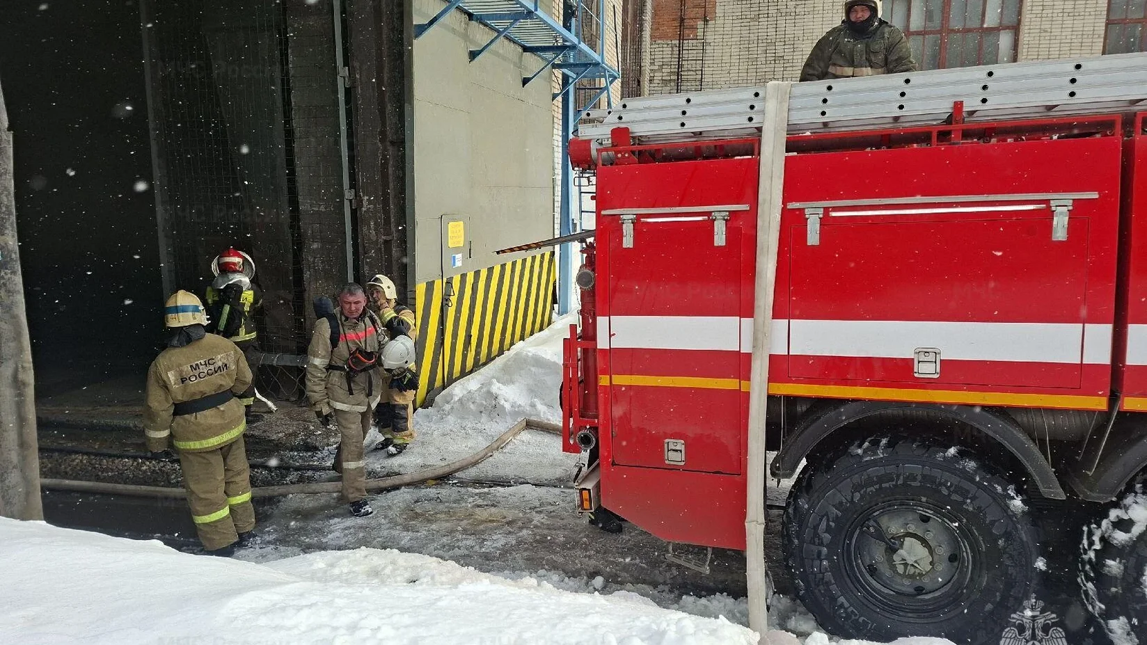 Пожар на Белорецком металлургическом комбинате ликвидирован