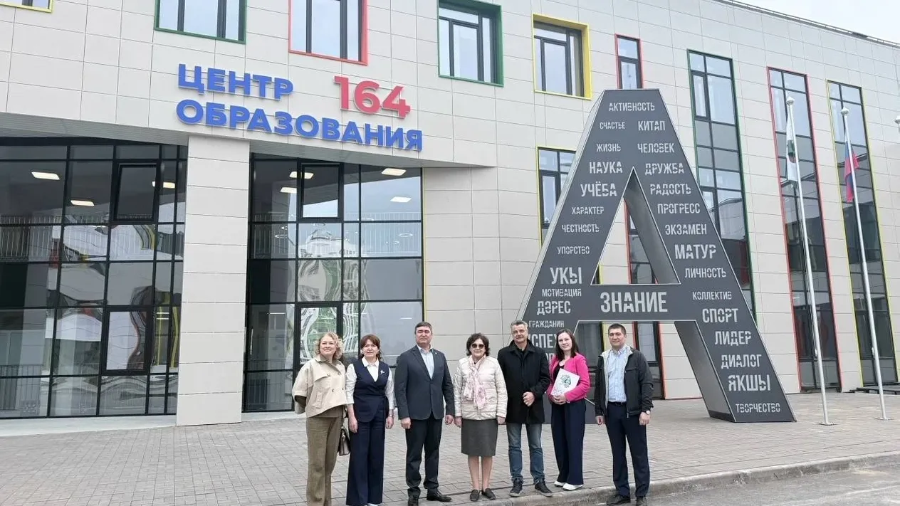 В Кировском районе Уфы проверили качество ремонта образовательных учреждений