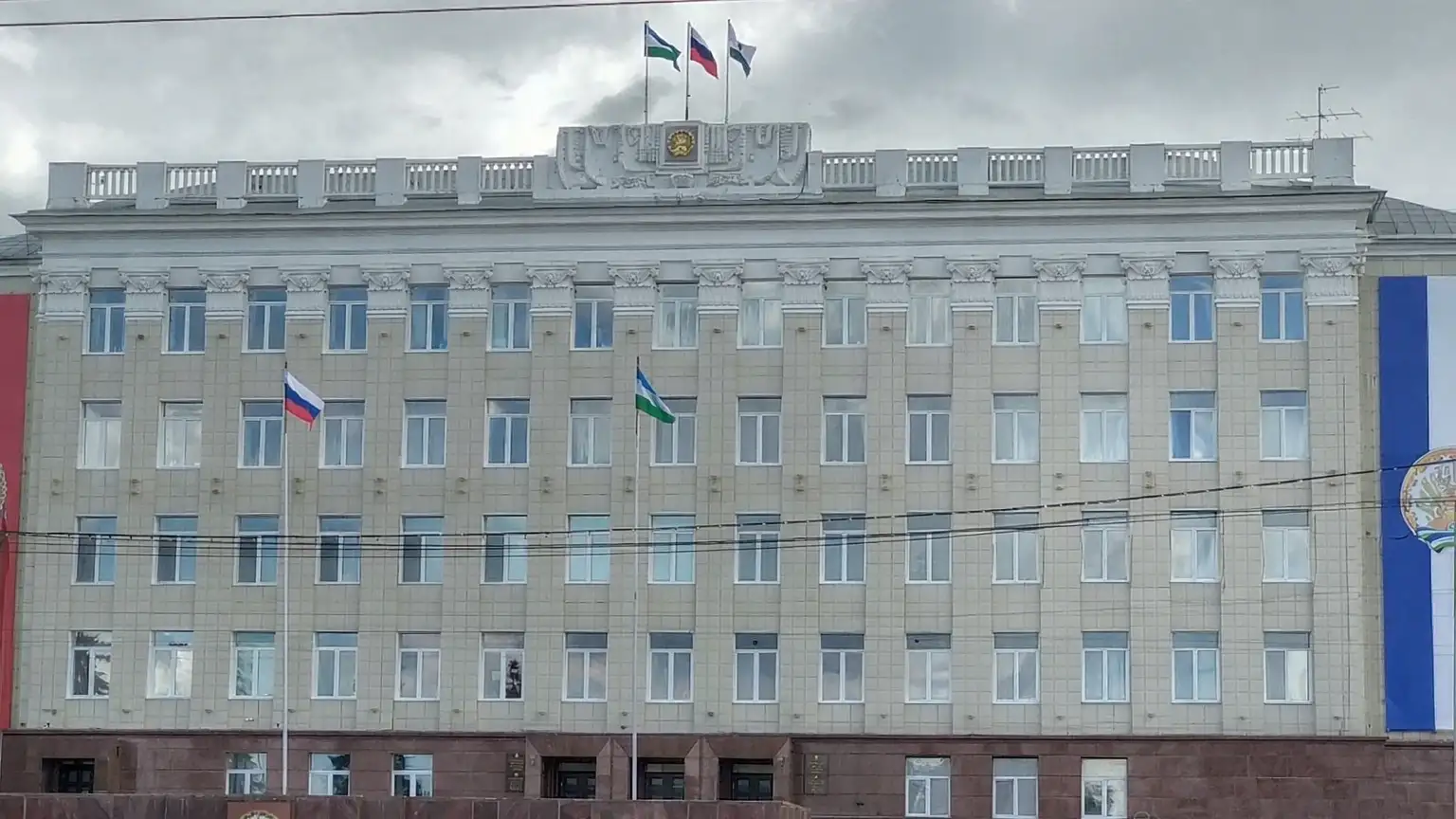 Скверу перед Домом профсоюзов в Уфе присвоили имя Мустая Карима