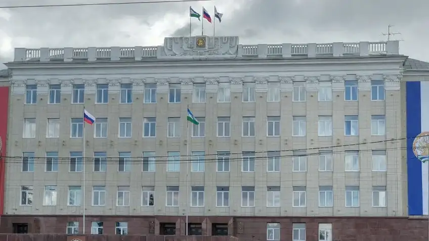 Главу администрации Уфы Ратмира Мавлиева задержали по делу о взятке